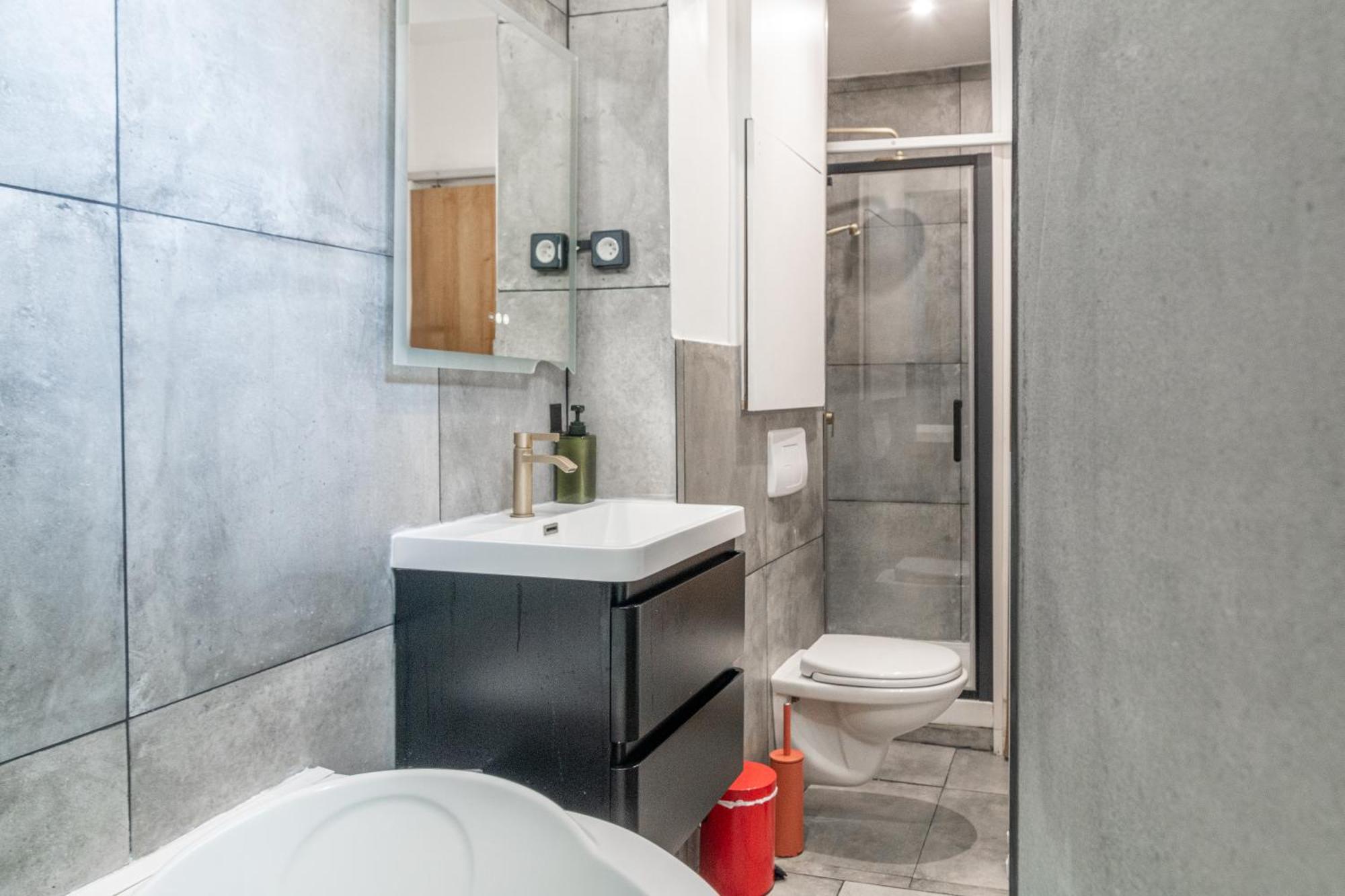 Lavie Maison Eiffel Ac Hot Tub Paris Bagian luar foto