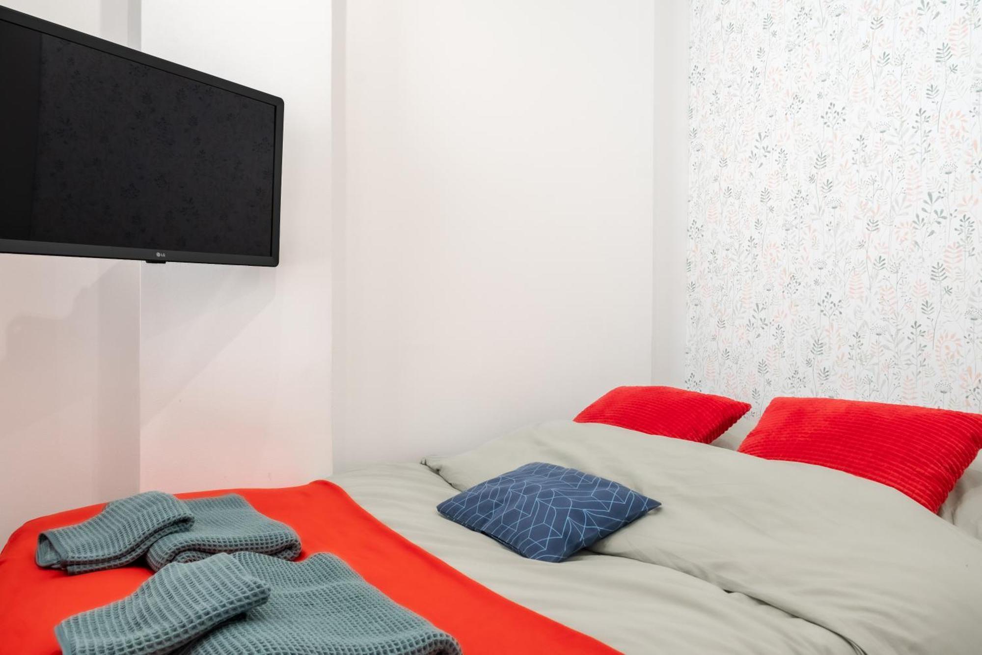 Lavie Maison Eiffel Ac Hot Tub Paris Bagian luar foto